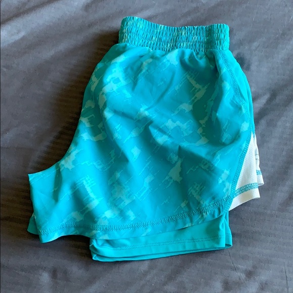 Active Shorts - Picture 2 of 3